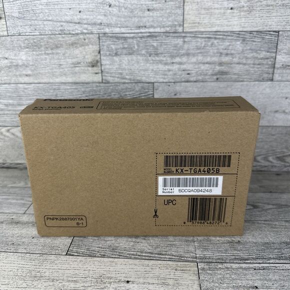 PANASONIC Range Extender for DECT 6.0 Plus Cordless Phone Systems KX-TGA405B - Picture 2 of 3